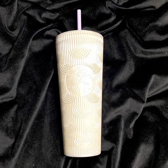Siren Shell Starbucks Pearl White 24oz cold cup spring 2023 brand new - Picture 1 of 4